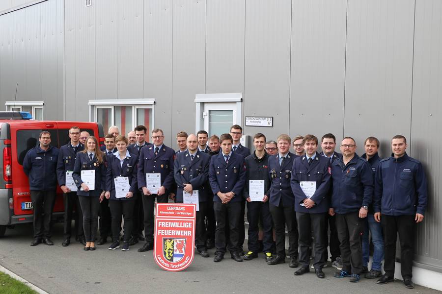 Ausbilder von links: Tobias Steinhauser, KBM Roland Frank, Karl Gehret, KBM Harald Würner Ausbilder von rechts: Christian Kohl, Christian Gleißner, Gerald Freundl